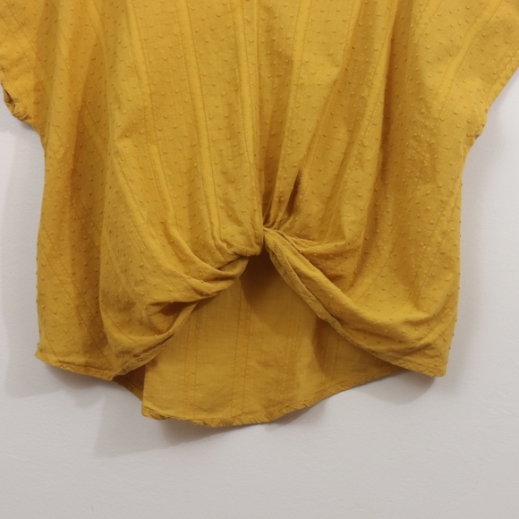 E2 Mustard Cotton Swiss Dots Crochet Lace Twisted Hem Top - Picture 3 of 10